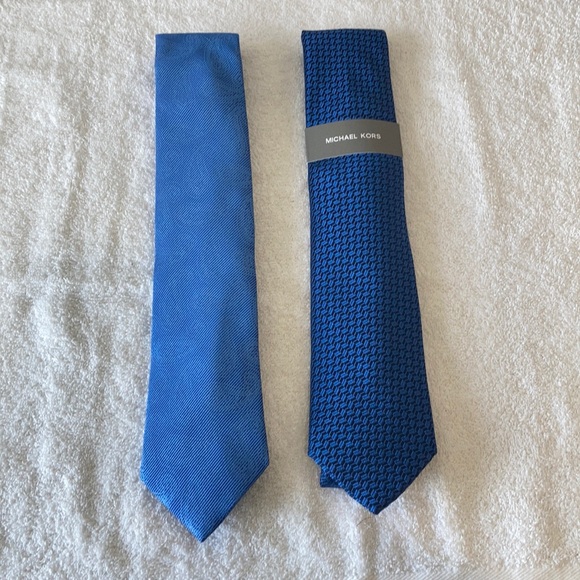 NWT Micheal Kors Men’s Silk Blend Ties Bundle of 2 - Picture 1 of 5